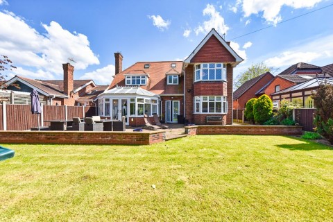 View Full Details for St. Helens Grove, Burton Joyce, Nottingham