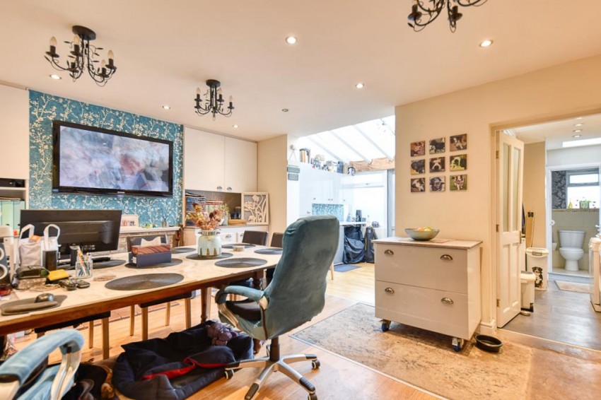 Images for Willow Road, Carlton, Nottingham