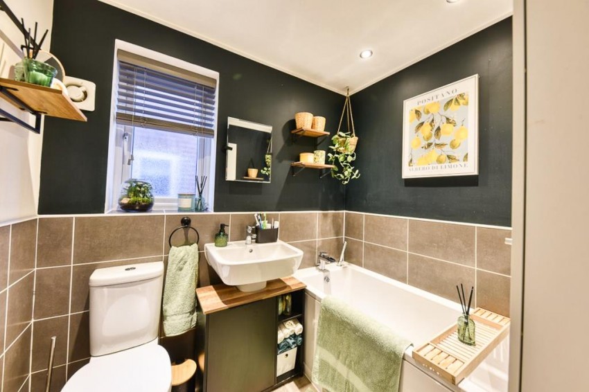 Images for Kingfisher Road, Burton Joyce/Stoke Bardolph, Nottingham