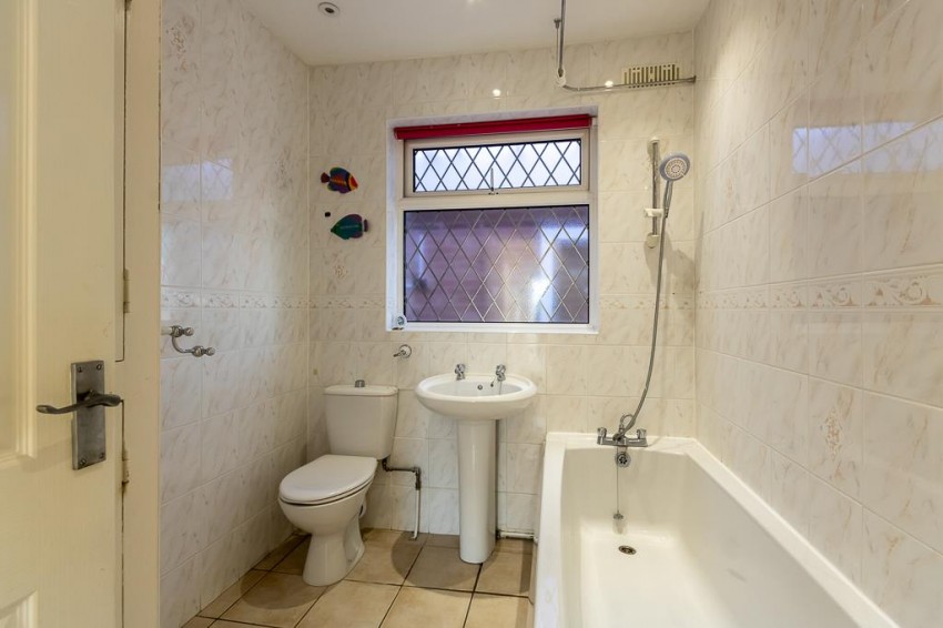 Images for Brackenhill, Caythorpe, Nottingham