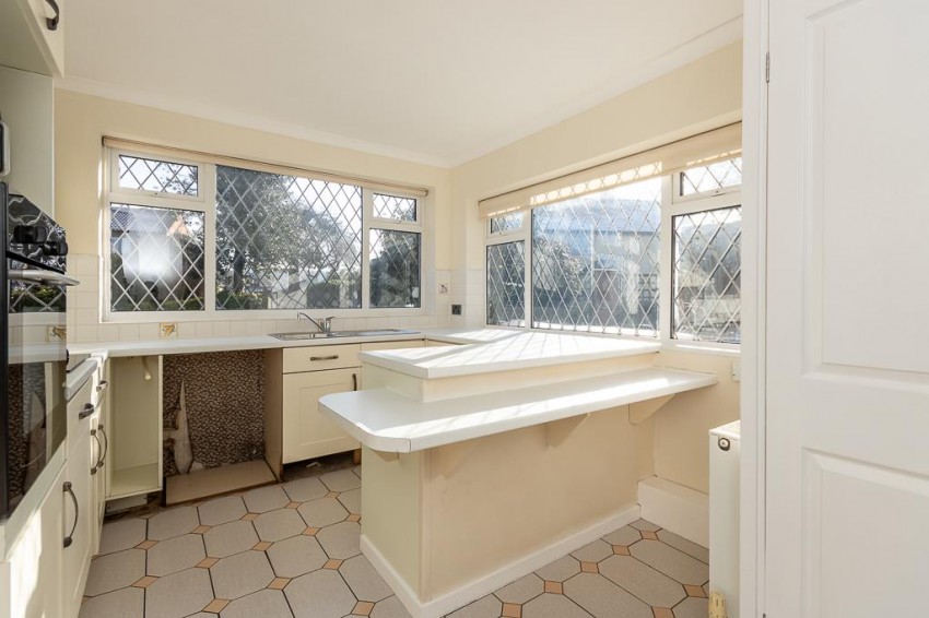 Images for Brackenhill, Caythorpe, Nottingham