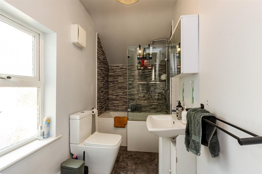 Images for Woodland Grove, Colwick, Nottingham