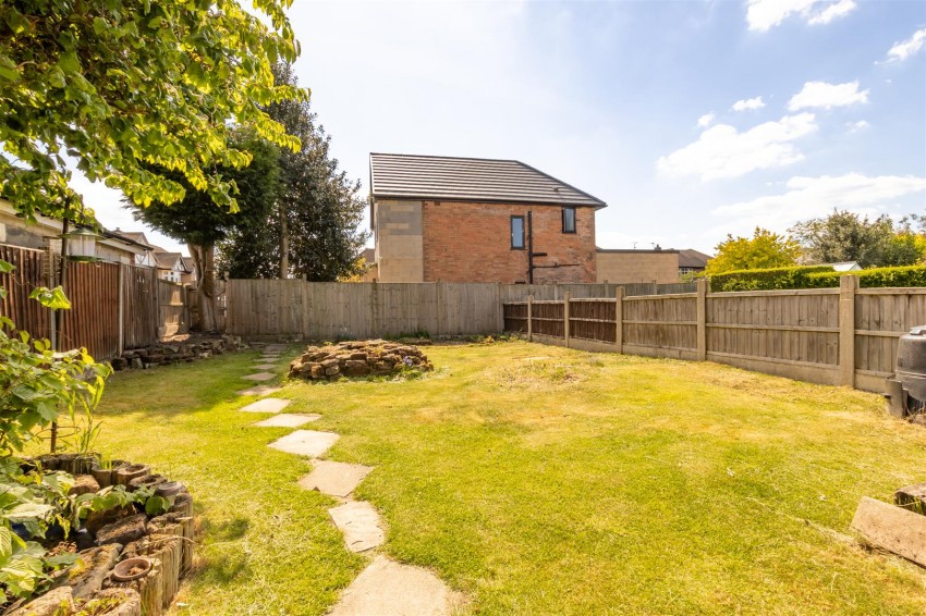 Images for Farnsfield Avenue, Burton Joyce, Nottingham