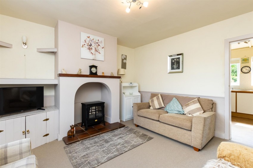 Images for Farnsfield Avenue, Burton Joyce, Nottingham