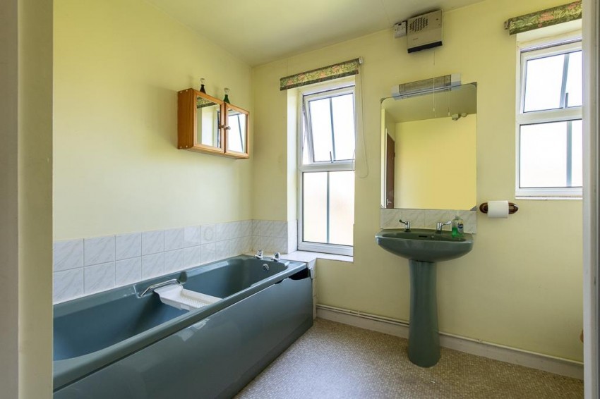 Images for Victoria Avenue, Lowdham, Nottingham