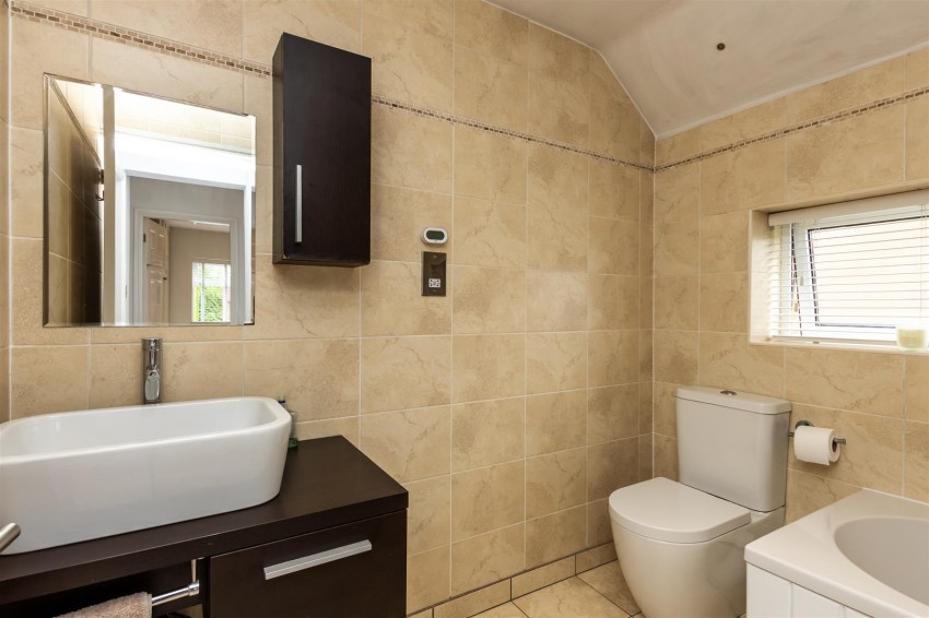 Images for Grange Crescent, Gedling, Nottingham