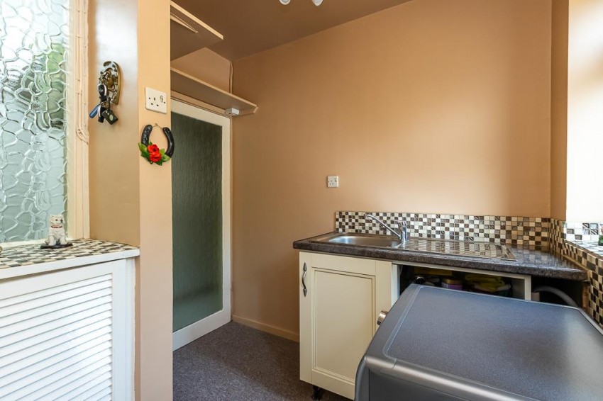 Images for Mays Avenue, Carlton, Nottingham