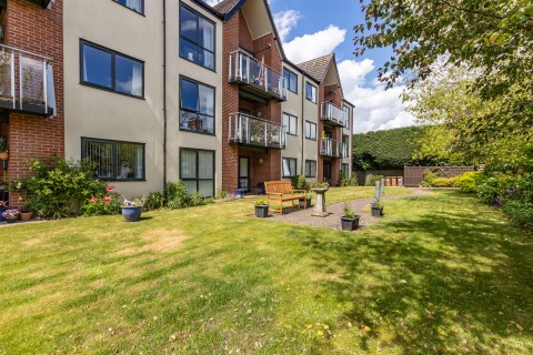 View Full Details for Roslyn Court, Willow Wong, Burton Joyce, Nottingham