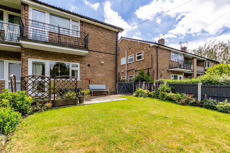 St. Helens Crescent, Burton Joyce, Nottingham