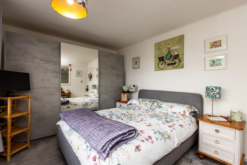 Images for St. Helens Crescent, Burton Joyce, Nottingham