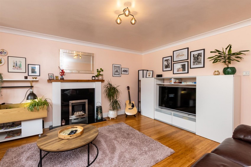 Images for Kensington Gardens, Carlton, Nottingham