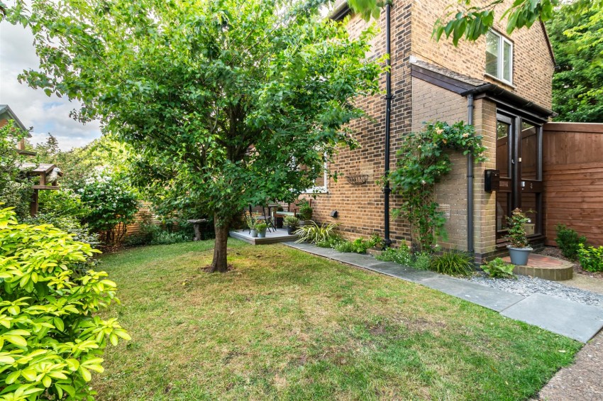 Images for Trenchard Close, Newton