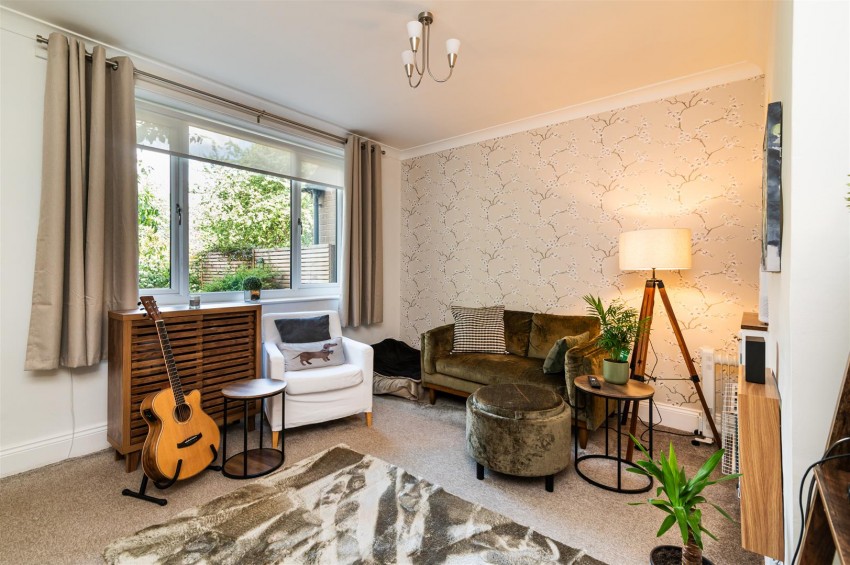 Images for Trenchard Close, Newton