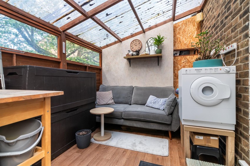 Images for Trenchard Close, Newton