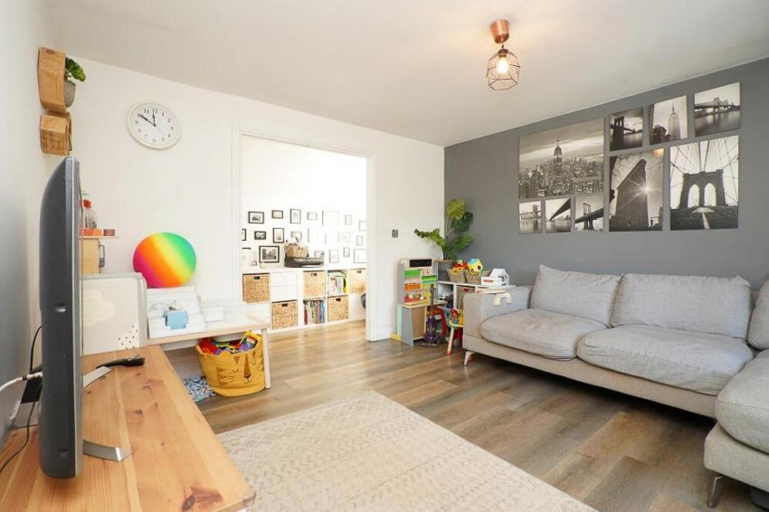 Images for Shaw Gardens, Gedling
