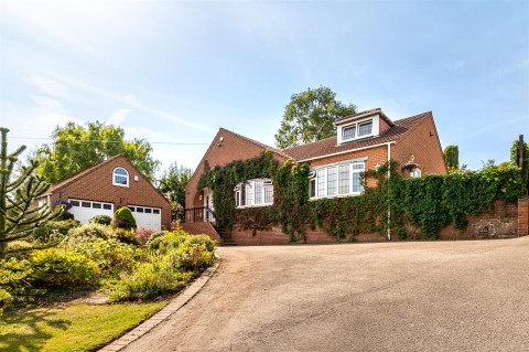 View Full Details for Northbank, Freda Avenue, Gedling NG4