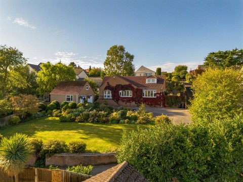 View Full Details for Northbank, Freda Avenue, Gedling NG4