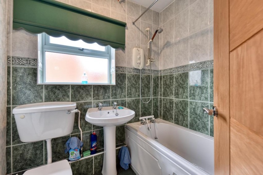 Images for Highclere Drive, Carlton, Nottingham