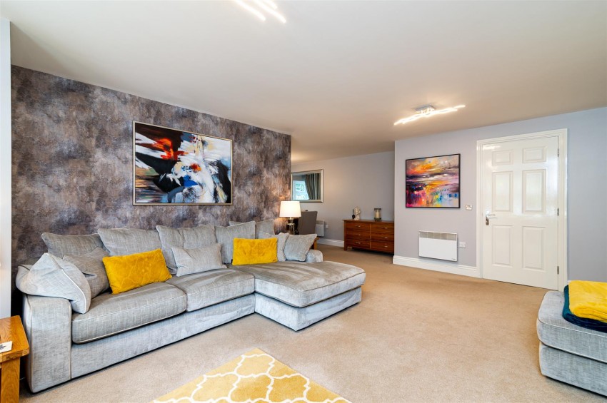 Images for Shaftesbury Avenue, Burton Joyce