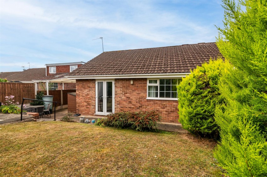 Images for York Close, Gedling NG4 4WD