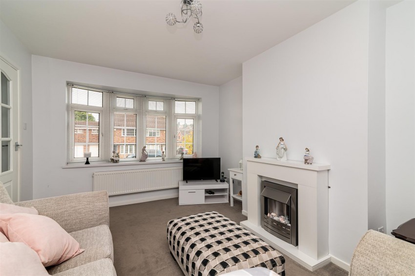 Images for York Close, Gedling NG4 4WD