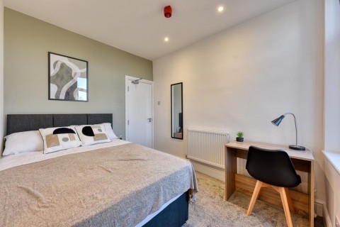View Full Details for Chestnut Grove, Gedling, Nottingham