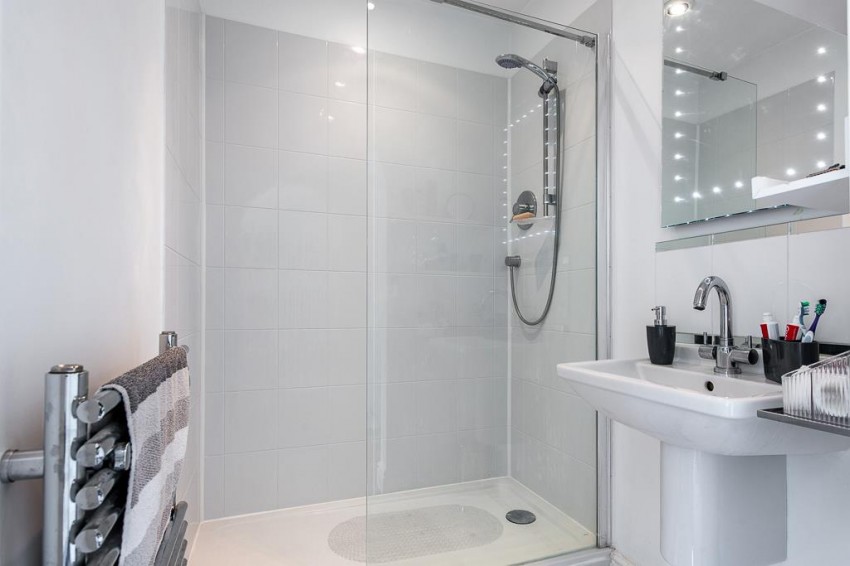 Images for Lambley Lane, Burton Joyce, Nottingham