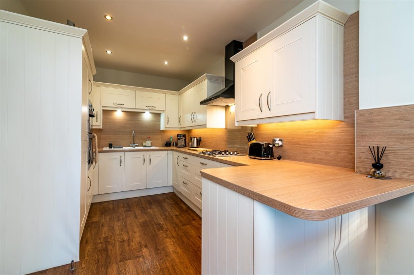 Images for Blackthorn Close, Gedling NG4 4AU