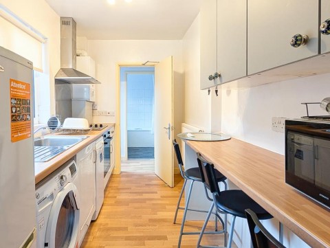 View Full Details for Warwick Street, Nottingham