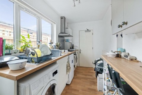 View Full Details for Warwick Street, Nottingham