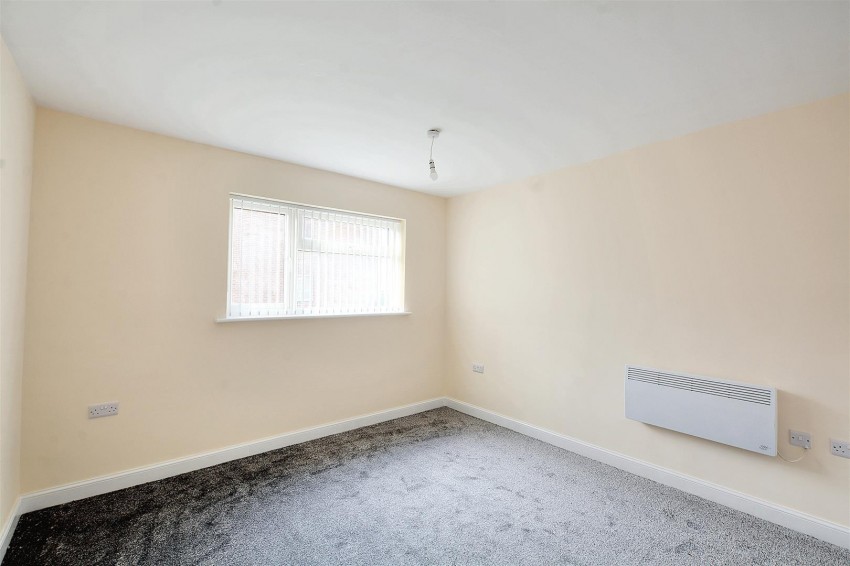 Images for Derwent Crescent, Arnold, Nottingham