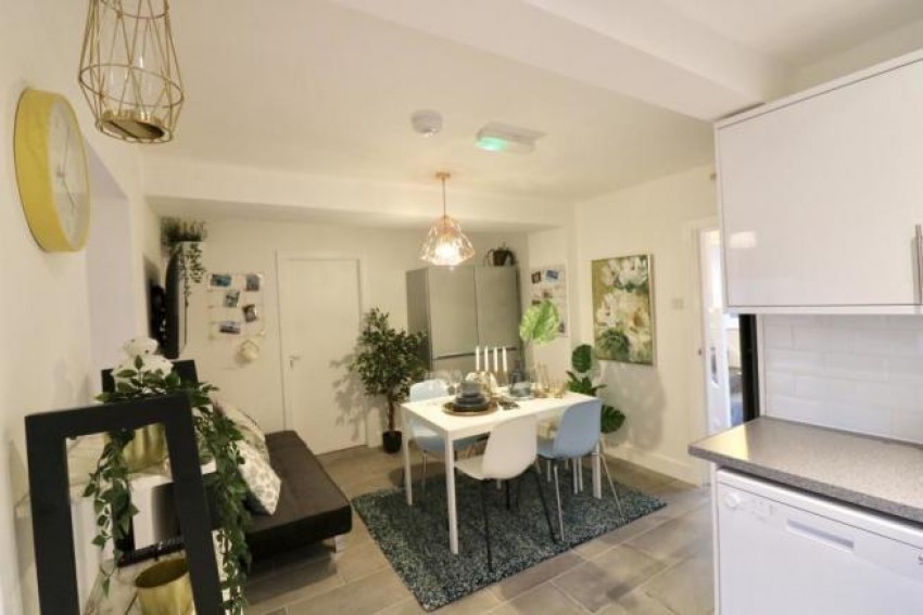 Images for Boundary Road, Beeston