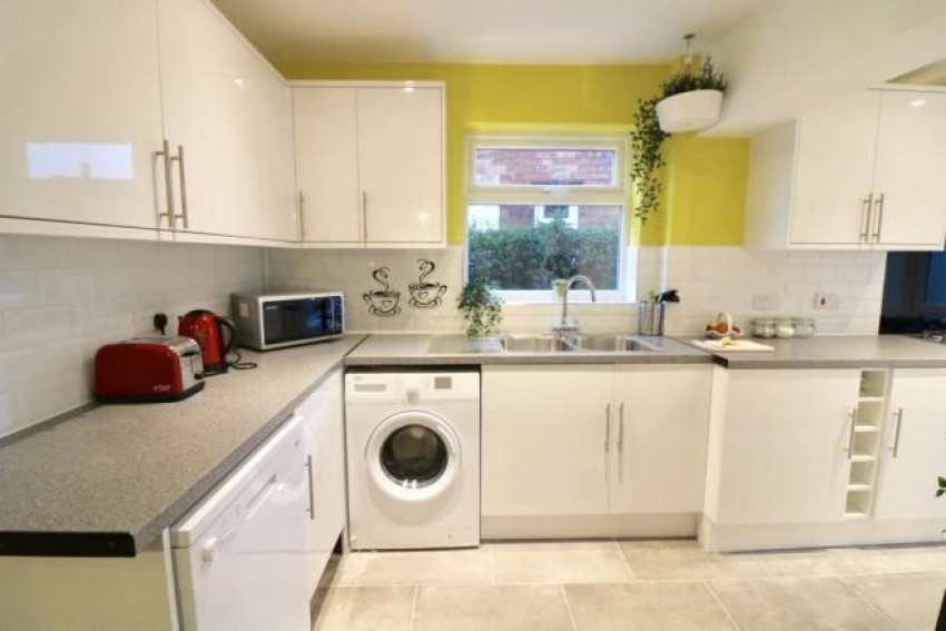 Images for Boundary Road, Beeston