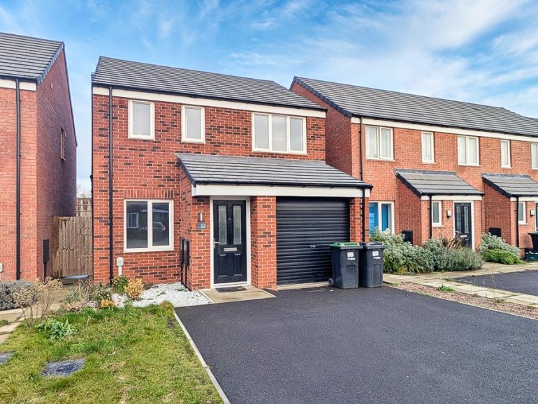 Coot Way, Stoke Bardolph, Burton Joyce NG14