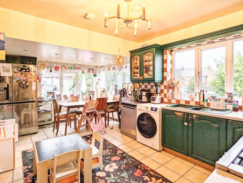 Images for Brookwood Crescent, Carlton, Nottingham