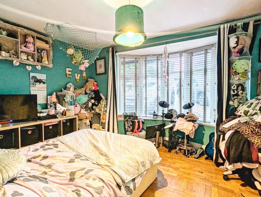 Images for Brookwood Crescent, Carlton, Nottingham