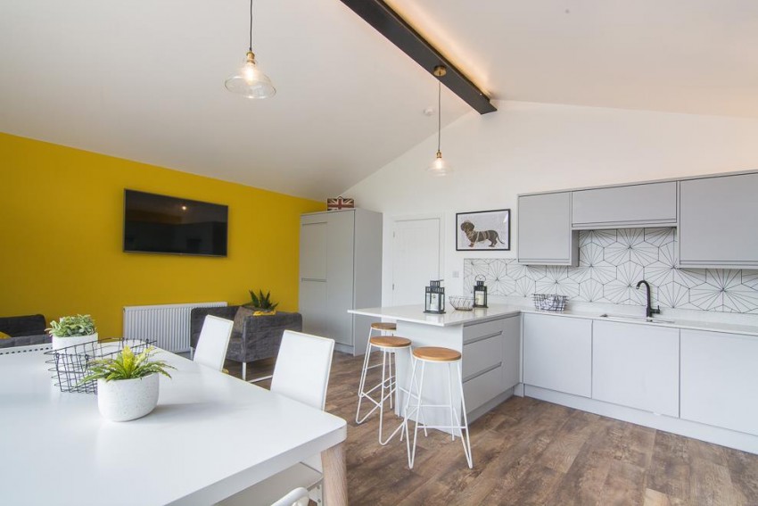 Images for Room 5, New Vale Road, Colwick, Nottingham, NG4