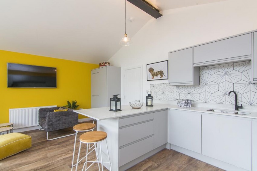 Images for Room 5, New Vale Road, Colwick, Nottingham, NG4