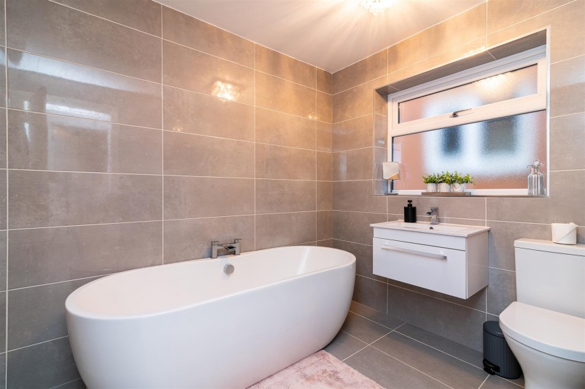 Images for Kensington Gardens, Carlton, Nottingham