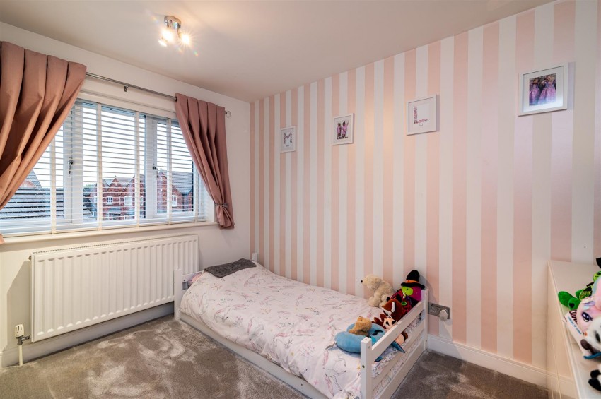 Images for Kensington Gardens, Carlton, Nottingham