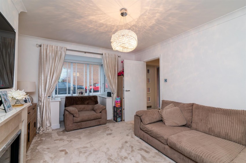 Images for Kensington Gardens, Carlton, Nottingham