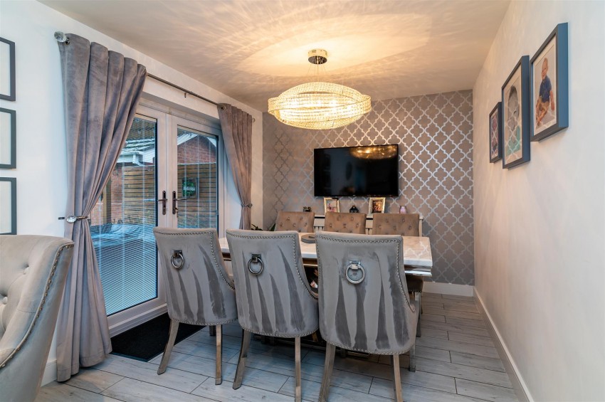 Images for Kensington Gardens, Carlton, Nottingham