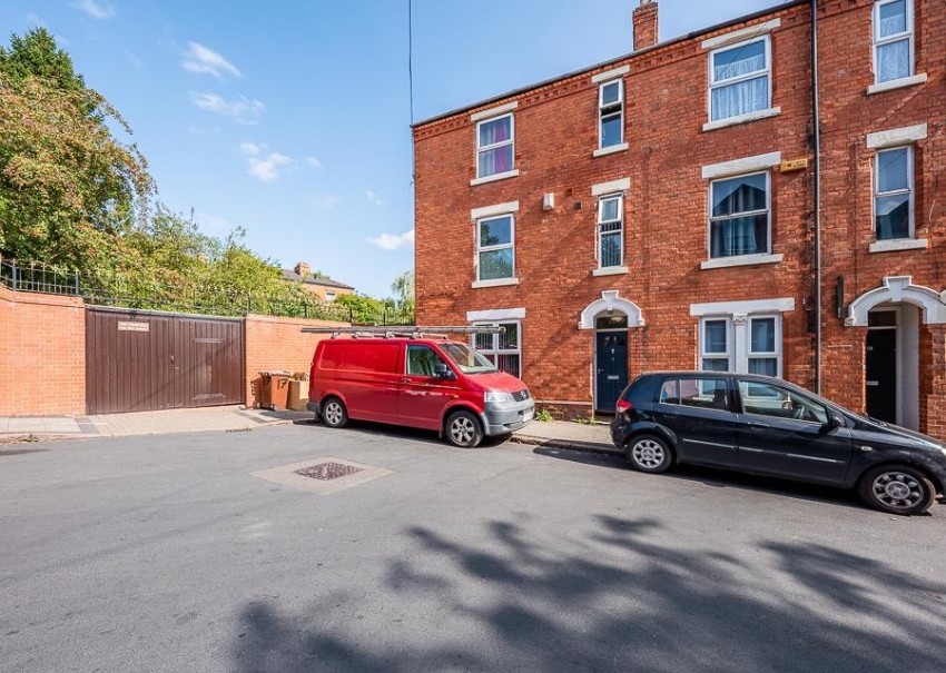 Images for St. Stephens Road, Nottingham NG2 4JR