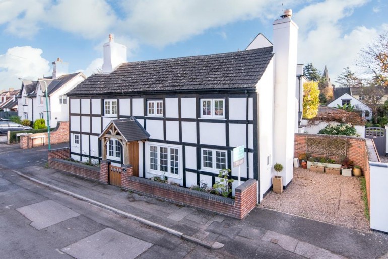 Main Street, Burton Joyce NG14