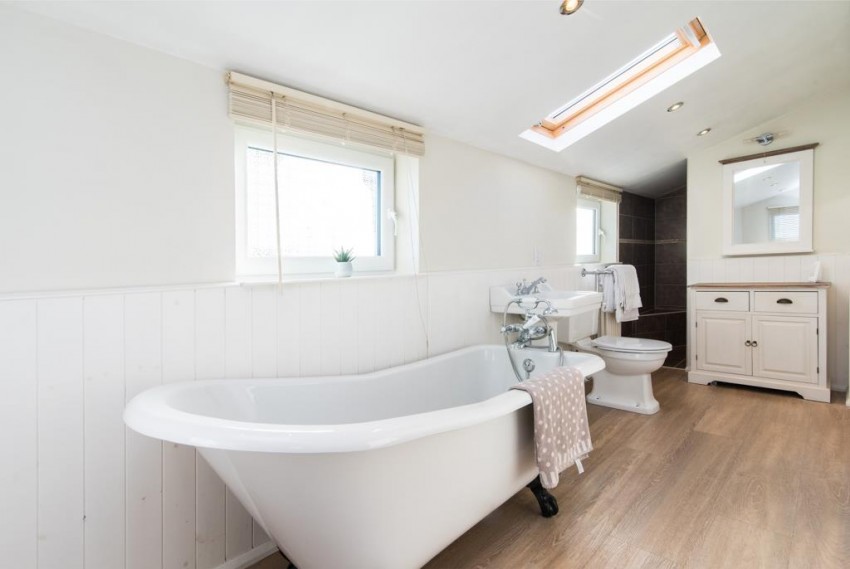 Images for Main Street, Burton Joyce NG14