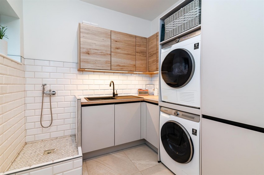 Images for Whitworth Drive, Burton Joyce, NG14