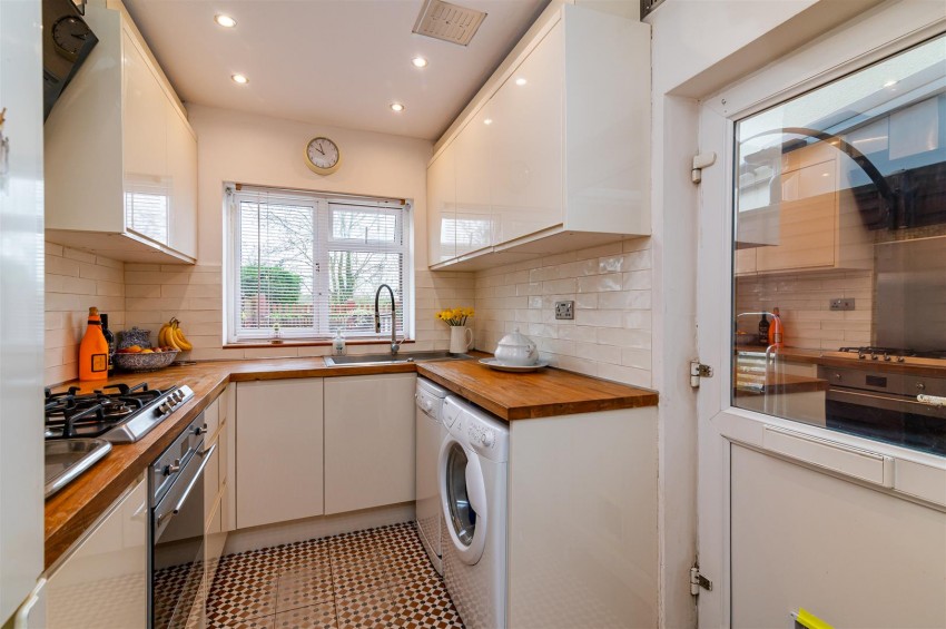 Images for Top Row, Stoke Bardolph, NG14