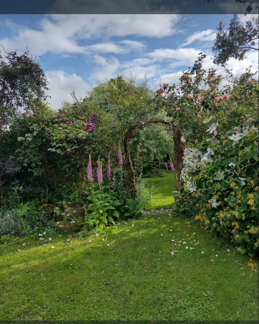 Images for Top Row, Stoke Bardolph, NG14