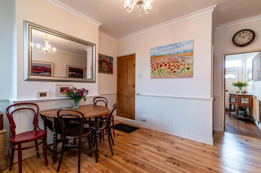 Images for Top Row, Stoke Bardolph, NG14