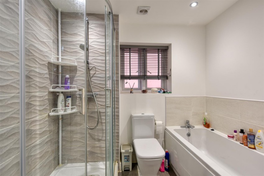Images for Hallam Drive, Radcliffe-On-Trent, Nottingham